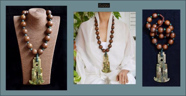 Rare Hongshan Jade pendant with Tibetan Wooden Mediation beads